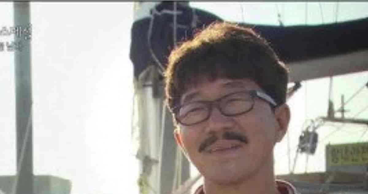 집+차 다 팔고 전재산으로 요트 사서 세계여행 떠난 남자